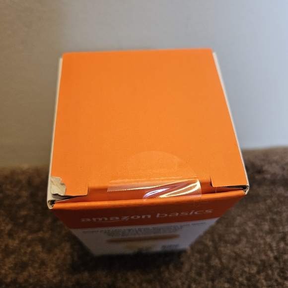 Amazon Basics Smart A19 LED Light Bulb, Dimmable Soft White, 2.4 GHz Wi-Fi, 60W - Picture 5 of 6